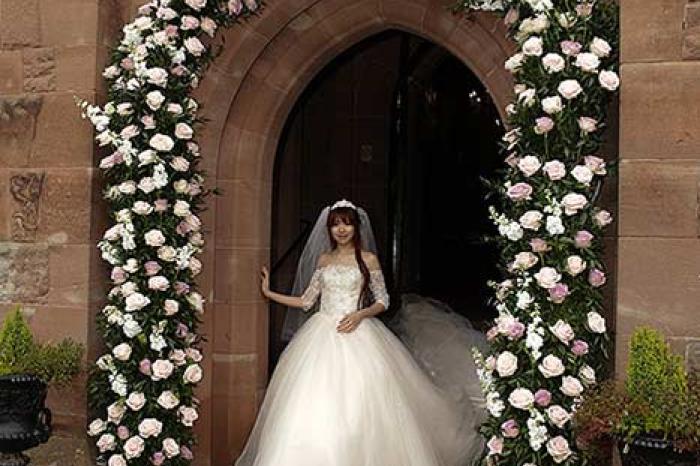 Wedding Flowers Cheshire: Jessica and Jasper Wedding