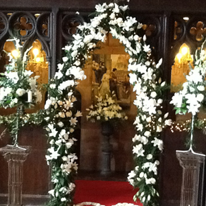 Wedding Flowers Cheshire: 1.4M Plinths That Above Candelabra Stand On For Civil Ceremonies Etc (Hire Charge)