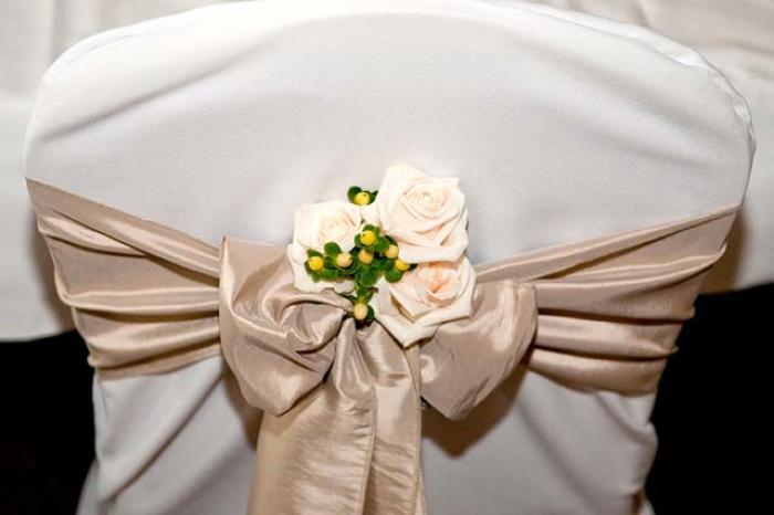 Wedding Flowers Cheshire: Dobege Wedding Photography